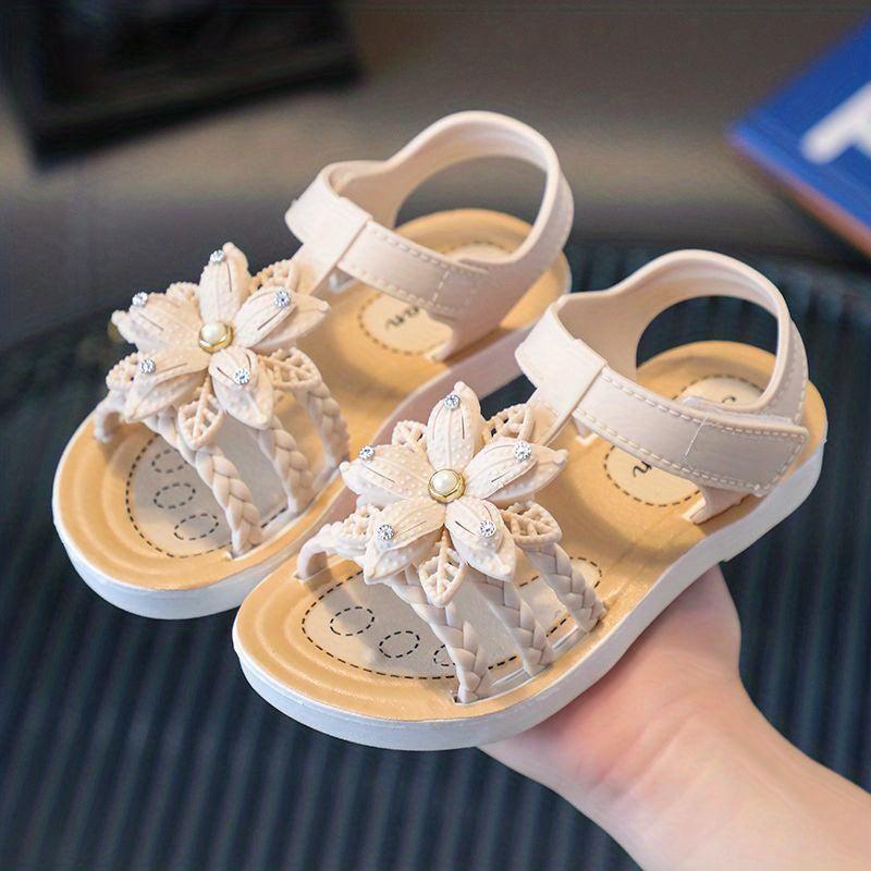 JIAGEYA Girls Flower Hook And Loop Sandals Lightweight Non Slip Comfy Sandals
