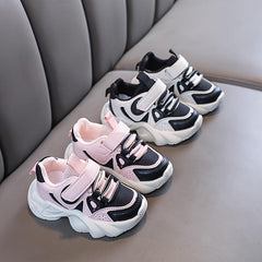 Kids Sneakers Non Slip Lightweight Breathable Easy On Off Hook & Loop Fastener