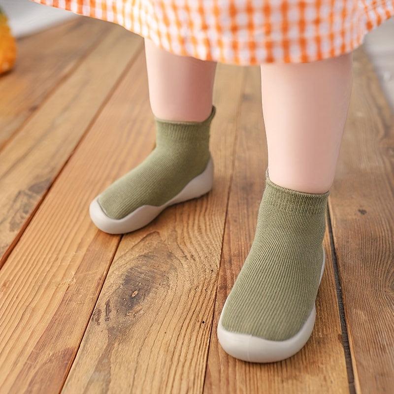 Comfortable Slip On Sock Shoes For Baby Boys Breathable Non Slip Walking Shoes
