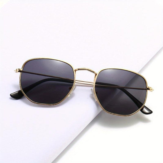Men's Classic Metal Sunglasses Square Frame Glasses with Case
