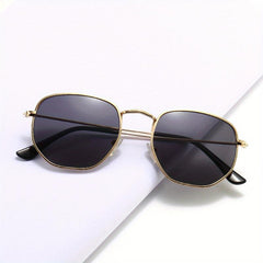 Men's Classic Metal Sunglasses Square Frame Glasses with Case