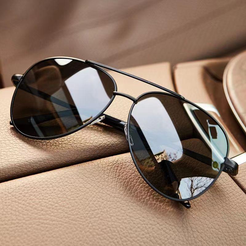 Men's Polarized Sunglasses 3026 Aviator Style