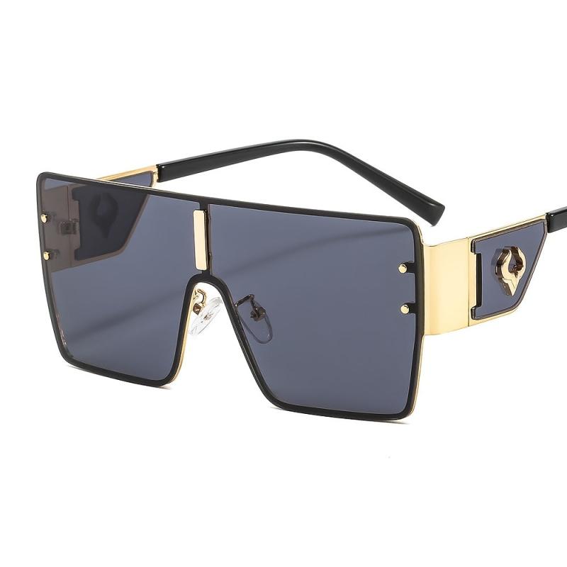 Large Frame Retro Metal Sunglasses for Men and Women