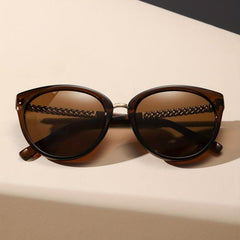Cat Eye Sunglasses Chain Decor Temple Eyewear UV400