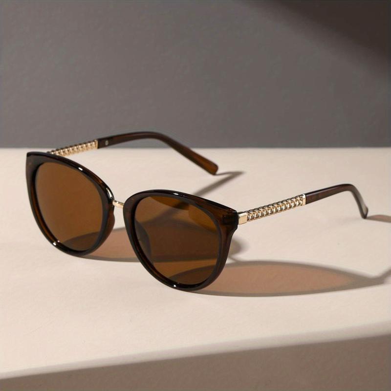 Cat Eye Sunglasses Chain Decor Temple Eyewear UV400