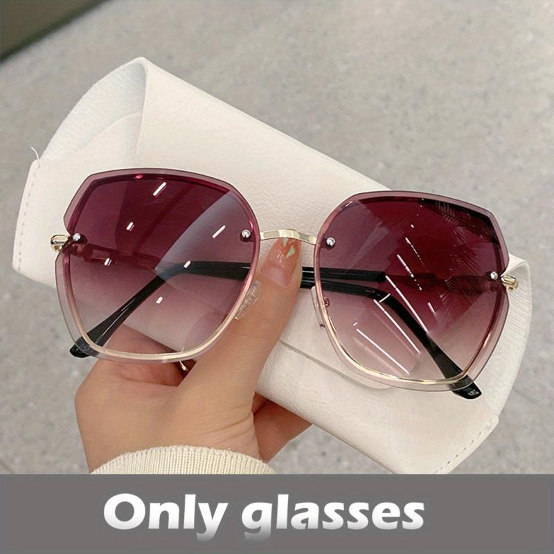 Oversized Gradient Sunglasses with Rhinestone Frame