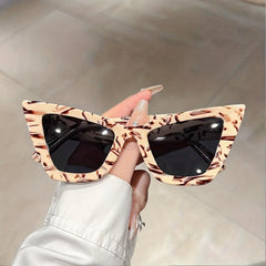 Oversized Cat Eye Sunglasses Gradient Jelly Frame UV400