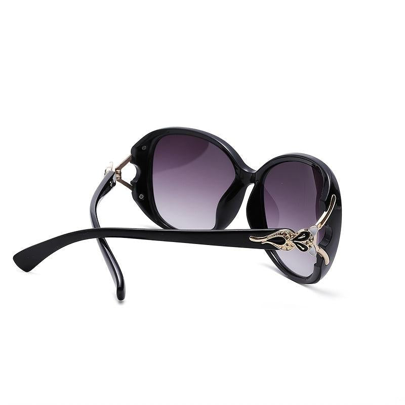 Oversized Polarized Fox Sunscreen Glasses for Women