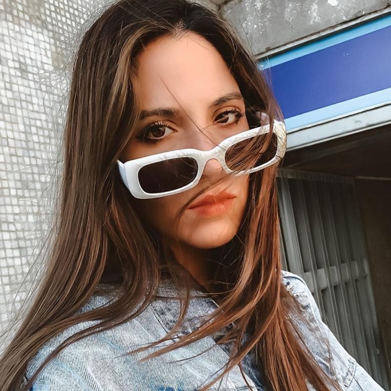 Vintage Small Rectangular Sunglasses Stylish Outdoor Eyeglasses