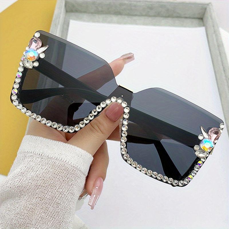 Oversized Rhinestone Gradient Sunglasses for Women UV400