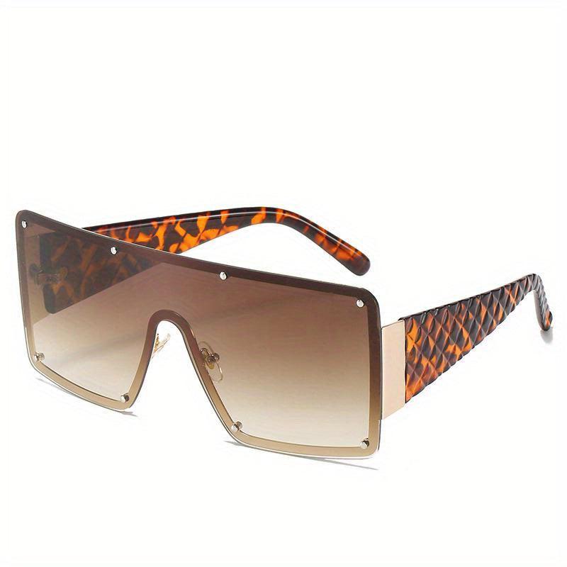 Ombre Lens Flat Top Sunglasses Rivet Decor Shield Eyewear UV400