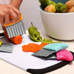 Stainless Steel Crinkle Cutter for Fruits and Veggies