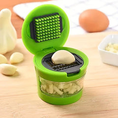 1pc Garlic Press Kitchen Green Garlic Press Multifunctional Garlic Press