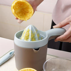 Manual Citrus Juicer Squeezer with Measuring Cup