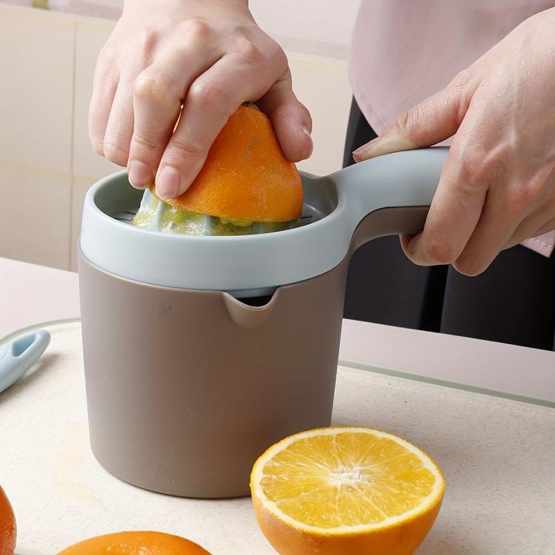 Manual Citrus Juicer Squeezer with Measuring Cup