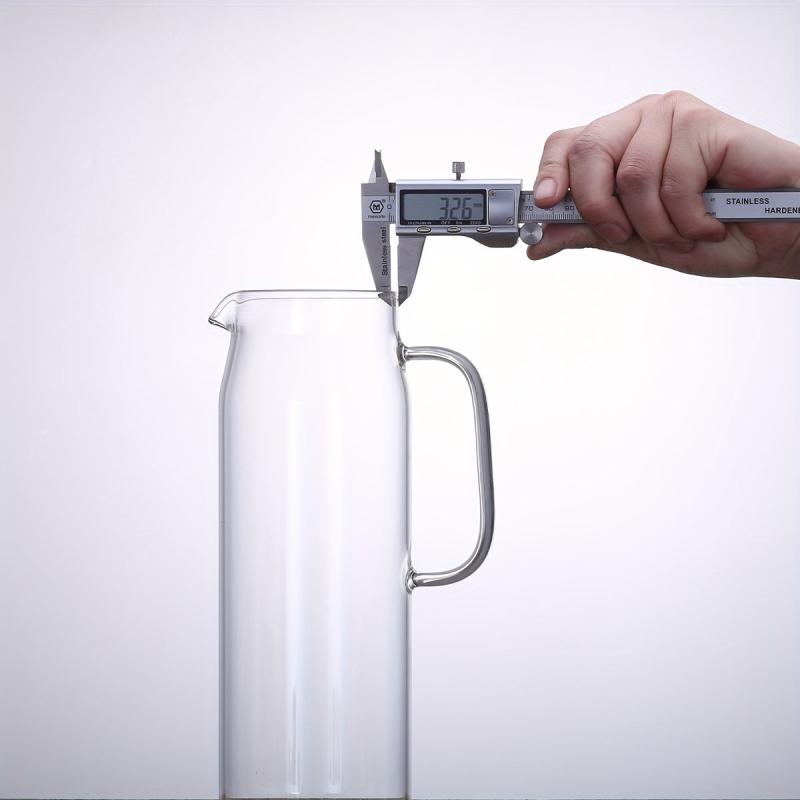 Heavy Duty Clear Water Pitcher 40 6oz Borosilicate Glass Drink Carafe