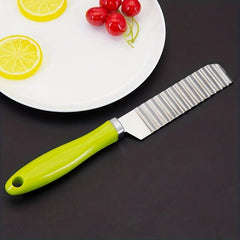 Stainless Steel Crinkle Cutter with Handle for Potatoes Carrots - Kitchen Gadget