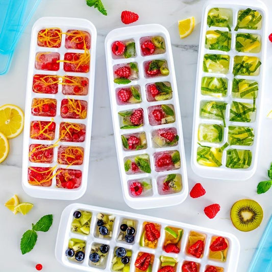 Ice Cube Tray With Lid - Set of 4