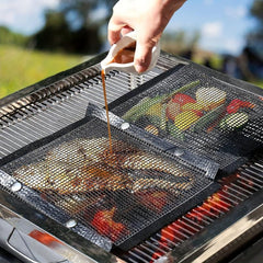 1pc Reusable BBQ Mesh Grill Bag Non Stick Teflon Barbecue Isolation Pad