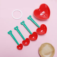 5pcs Heart Measuring Spoon Set Kitchen Egg Separator Multifunction Cup