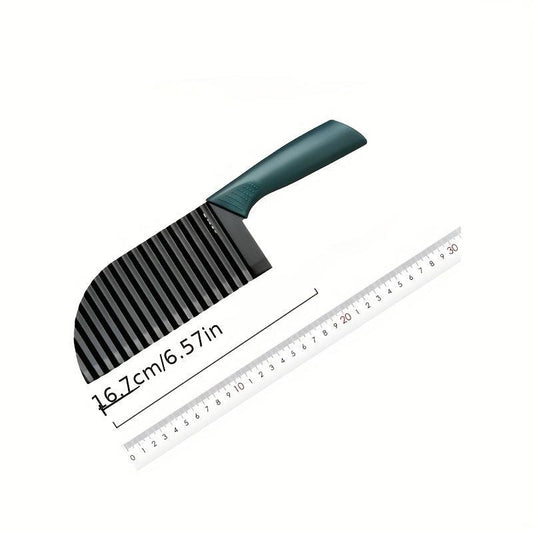 Sharp Crinkle Cutter for Potatoes, Carrots - Kitchen Gadge