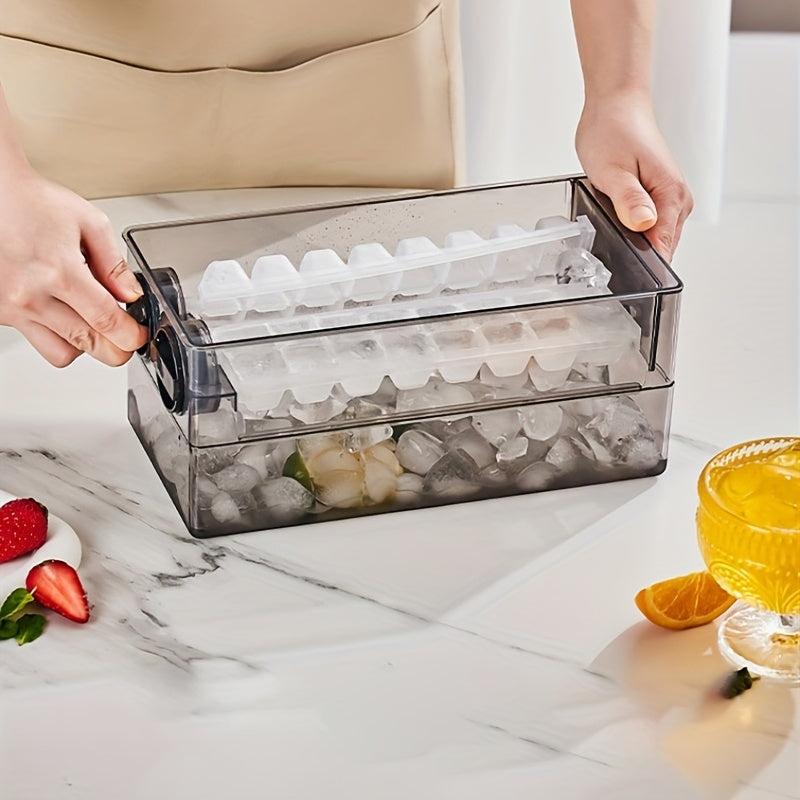 Rotatable Ice Cube Tray with 32 Grids