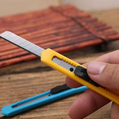 10pcs Automatic Retractable Small Utility Wallpaper Household Paper Cutting Tool