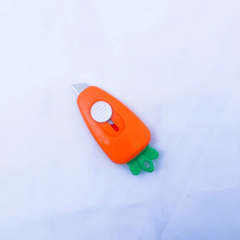 Mini Cartoon Utility Small Portable Carrot Art Paper Cutting