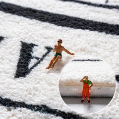Modern Graphic Bathroom Rug Soft Absorbent Bath Mat