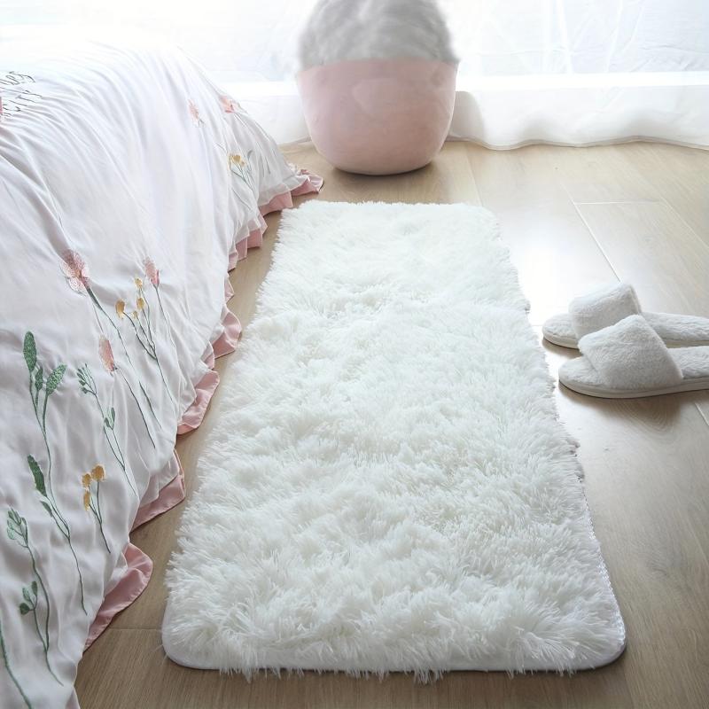 Soft Area Rug 2X3 3ft Fluffy Non-slip Shaggy Bedside Rug