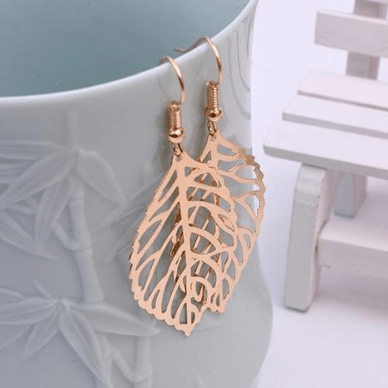 Hollow Leaf Shaped Dangle Earrings Alloy Jewelry Female Ear Accessories