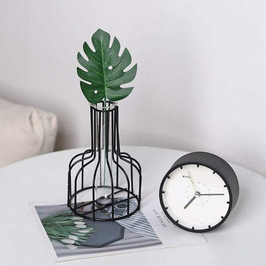 Hollow Iron Vase Dried Flower Vase Iron Art Flower Vase Ornament
