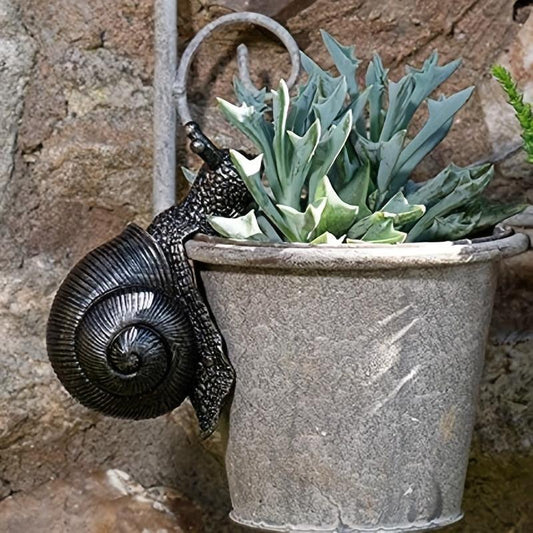 Snail Figure Plant Pot Hanger Decorative Ornament