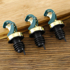 3pcs Plastic Spout Wine Stopper Auto Opening Closing Gravity Can Spout