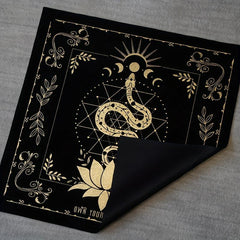 Bronzing Pattern Flannel Tarot Cloth Moon Tarot Mat Witchy Decor