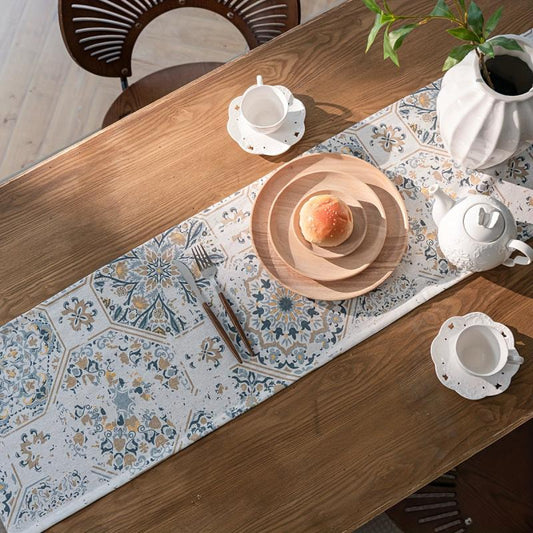 Polyester Table Runner Broken Floor Tile Pattern Tassels Printed Retro Table Cov