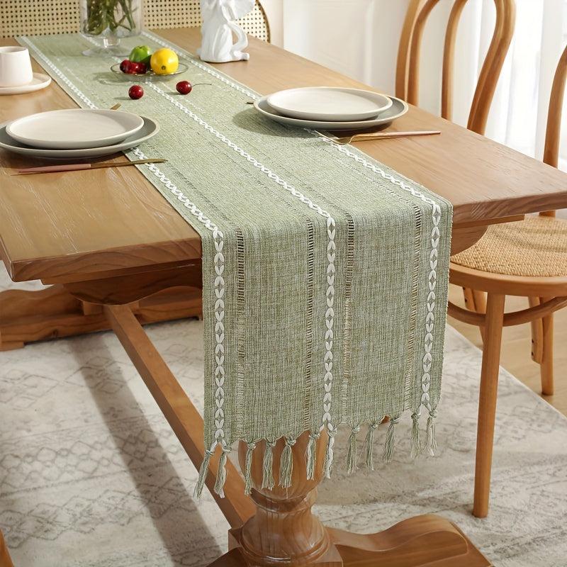 Polyester Table Runner Hand-woven with Tassels American Style