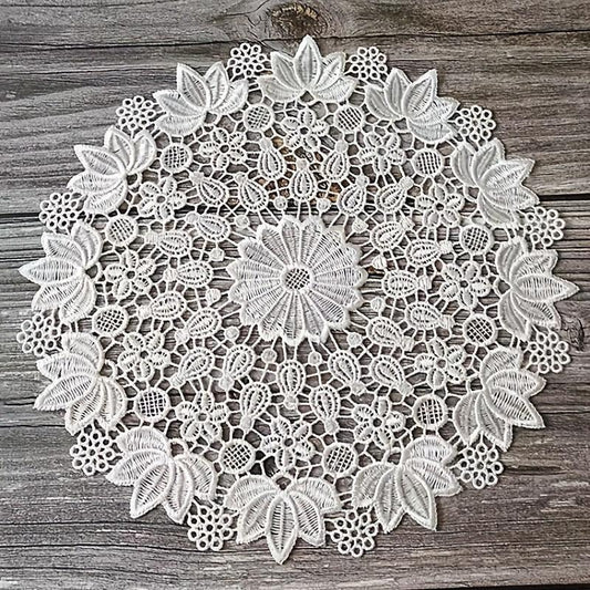 1pc PET Lace Placemat Hollow out Table Pad Light European Lace Round Coaster Bow
