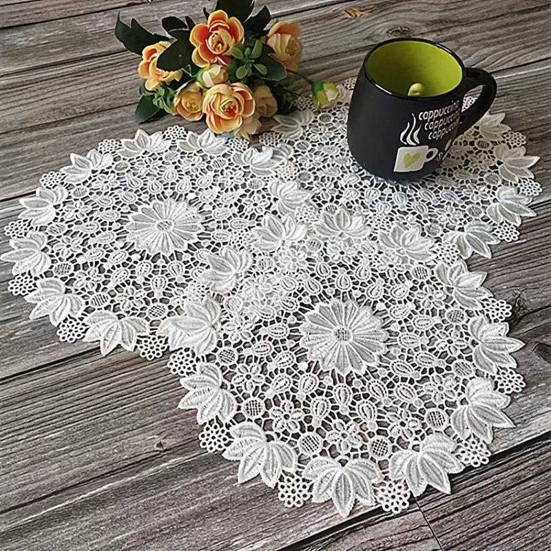 1pc PET Lace Placemat Hollow out Table Pad Light European Lace Round Coaster Bow
