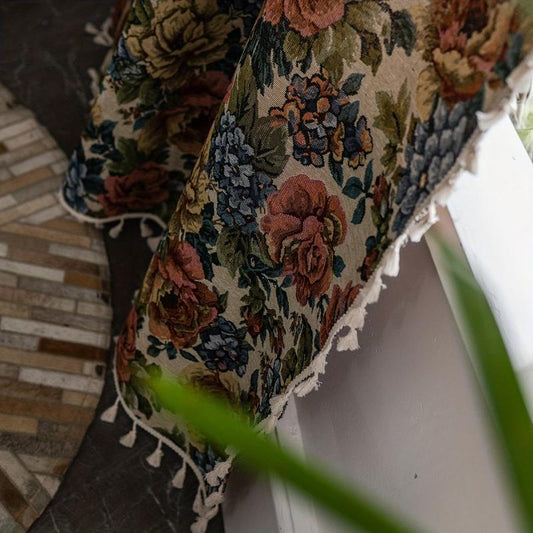 Elegant Jacquard Flower Pattern Curtain with Tassel