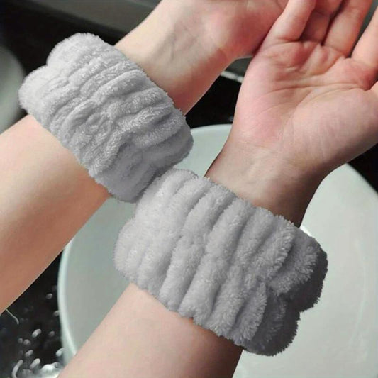 2pcs Fuzzy Bath Wristband Polyester Face Washing Wristlet