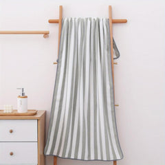 Strip Pattern Bath Towel Absorbent Coral Velvet Towel for Adults