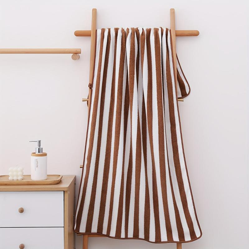 Strip Pattern Bath Towel Absorbent Coral Velvet Towel for Adults