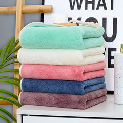 Soft Coral Velvet Hand Towel for Adults, Absorbent Face Wash Cloth, 71x12x35cm