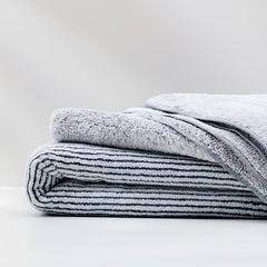 2pcs Bamboo Charcoal Bath Towel Soft Absorbent Towel