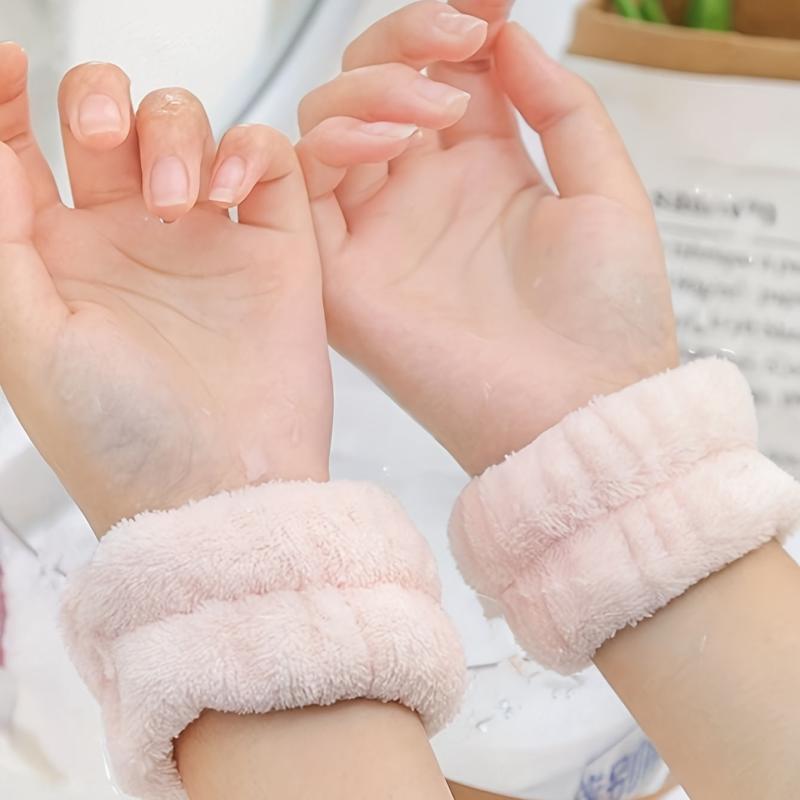 2pcs Microfiber Wrist Washband Absorbent and Moisture Proof Wrist Strap