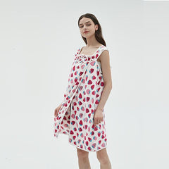 Strawberry Pattern Wearable Bath Towel Bath Skirt For Women