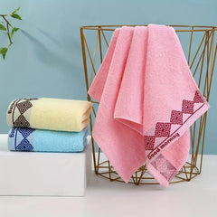 Geometric Pattern Hand Towel Soft Skin-friendly Absorbent Towel