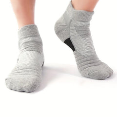 3 Pairs Breathable Anti-Slip Ankle Socks for Sports, Basketball, Jogging