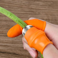 Kitchen Picking Finger Gloves Iron Nail Gloves Pepper Picking Thumb